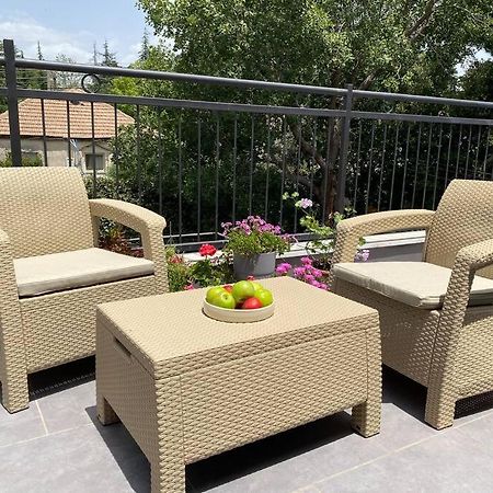 קומותיים ברמה Apartment Sha'al Luaran gambar